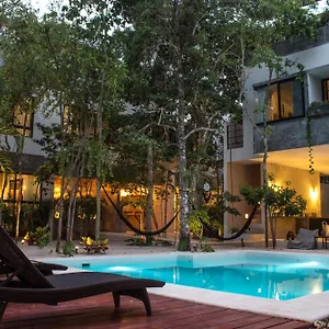 Nomad Humans Coliving Apartment Tulum